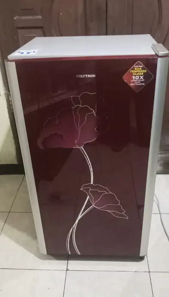 Jual kulkas POLYTRON satu pintu siap untuk d antar