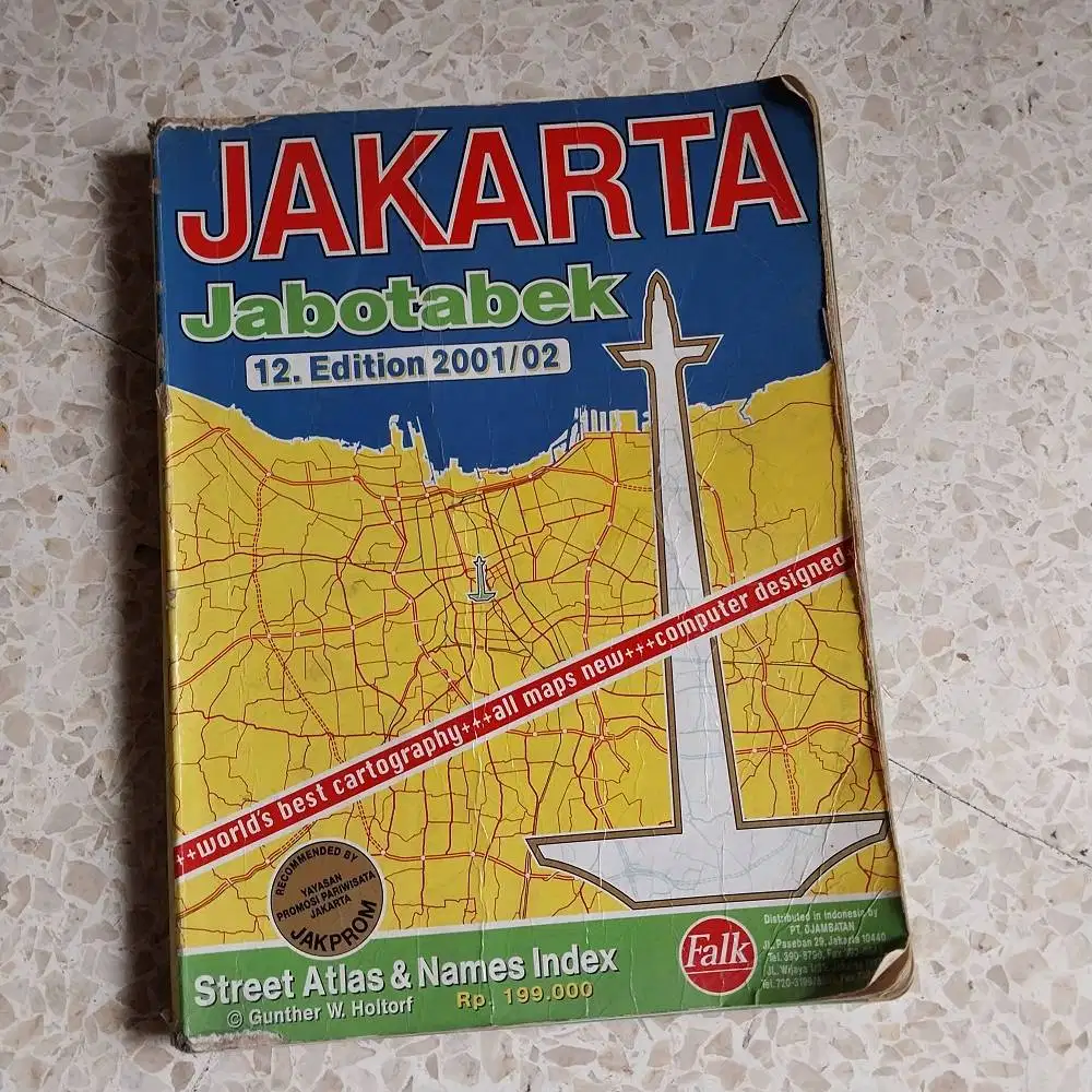 Buku peta Jakarta legendaris