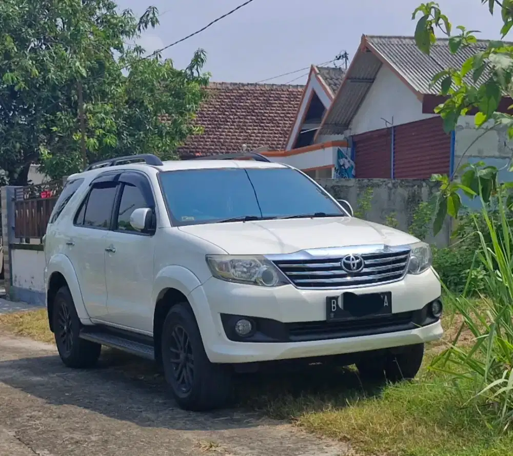 Fortuner 2.4 G diesel 2012