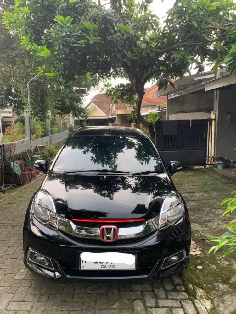 Honda mobilio 2014 matic pajak on unit pribadi