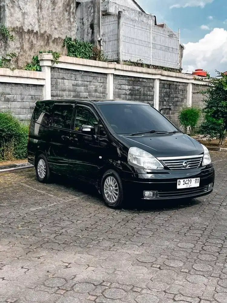 Nissan serena hws C24 2009