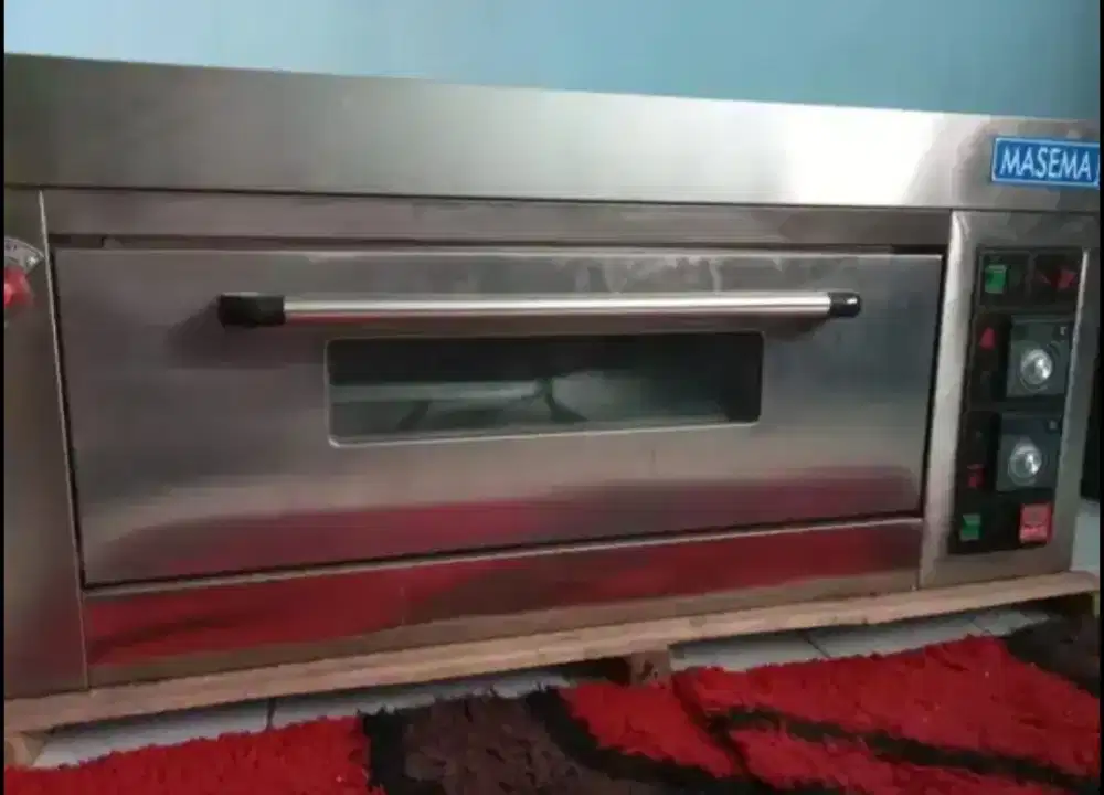 Oven gas dan listrik