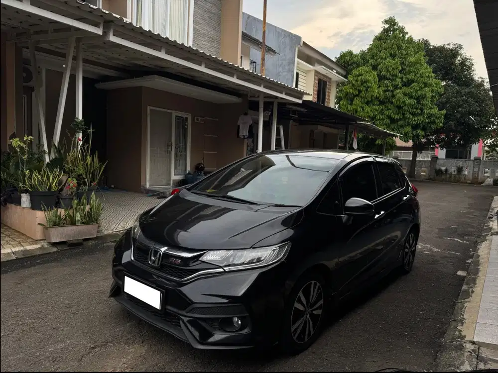 Honda Jazz RS AT 2017 (First Hand)