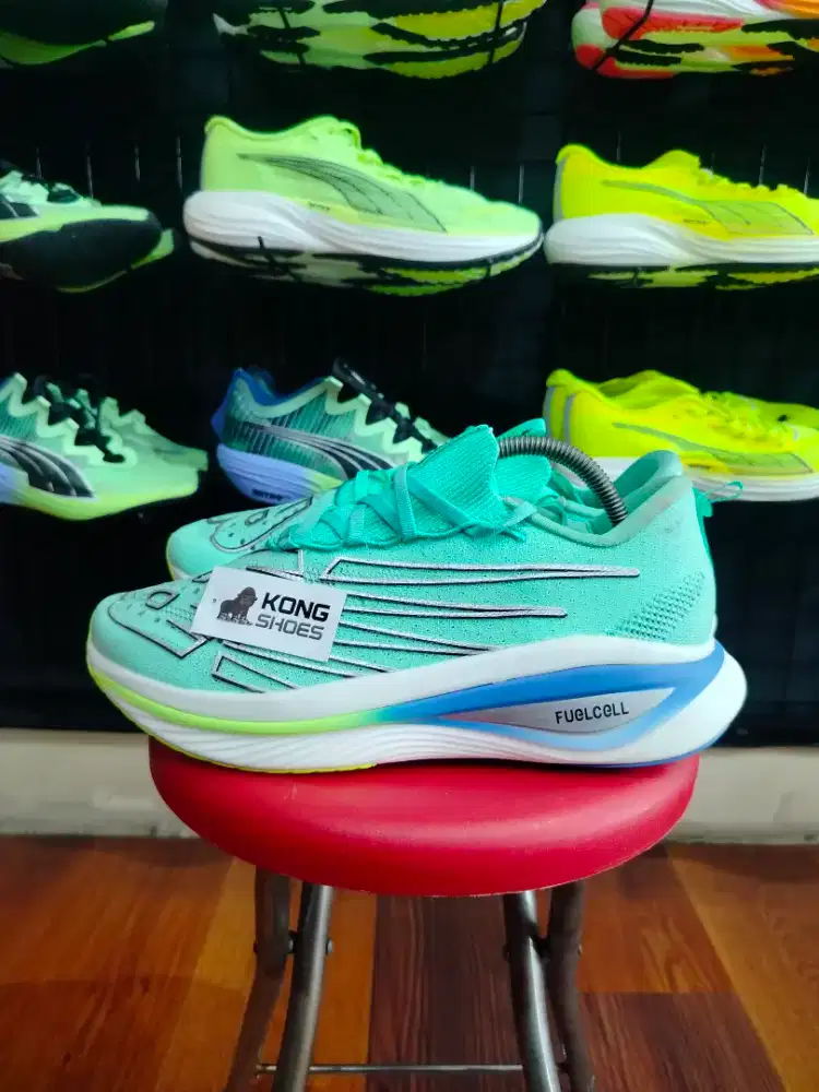 SEPATU NB FUELCELL ELTE V3 BRIGHT MINT PIXEL GREEN