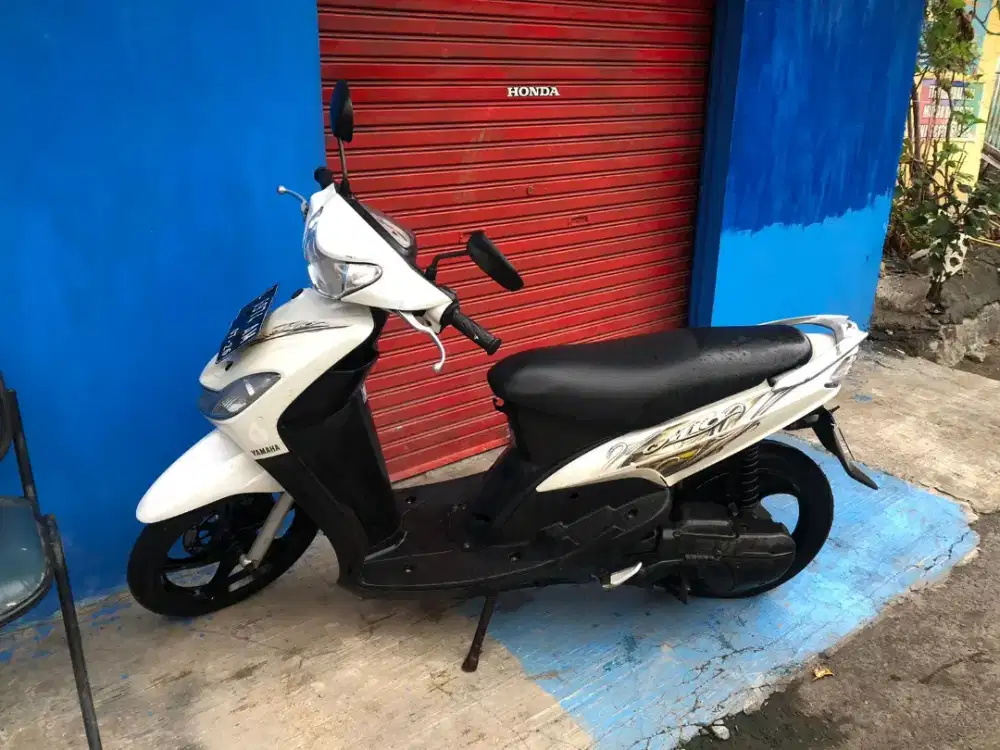 Yamaha mio sporty 2011 lengkap