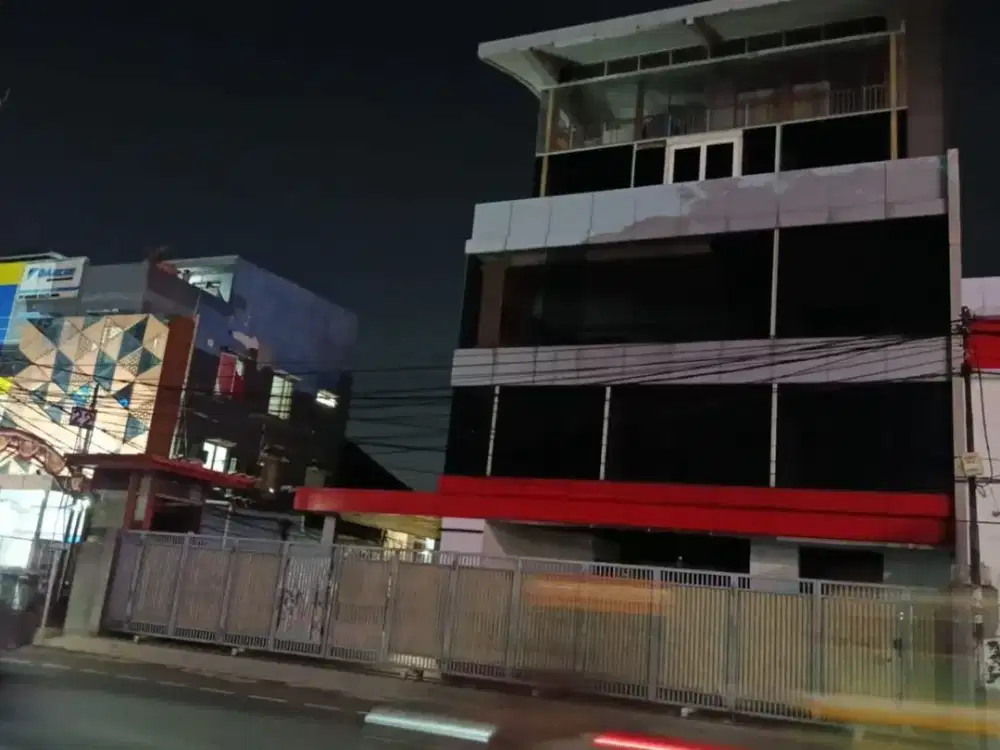 DISEWAKAN BAGUNNAN RUKO BANGUNAN EX OTTO KLIK DI RADIO DALAM RAYA GANDARIA UTARA KEBAYORAN BARU