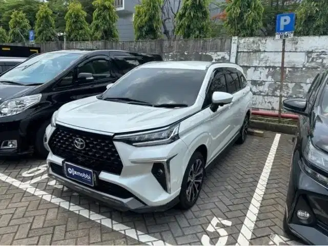 Like New TDP 12JT Toyota Avanza 1.5 Veloz Q Bensin-AT 2022 Putih