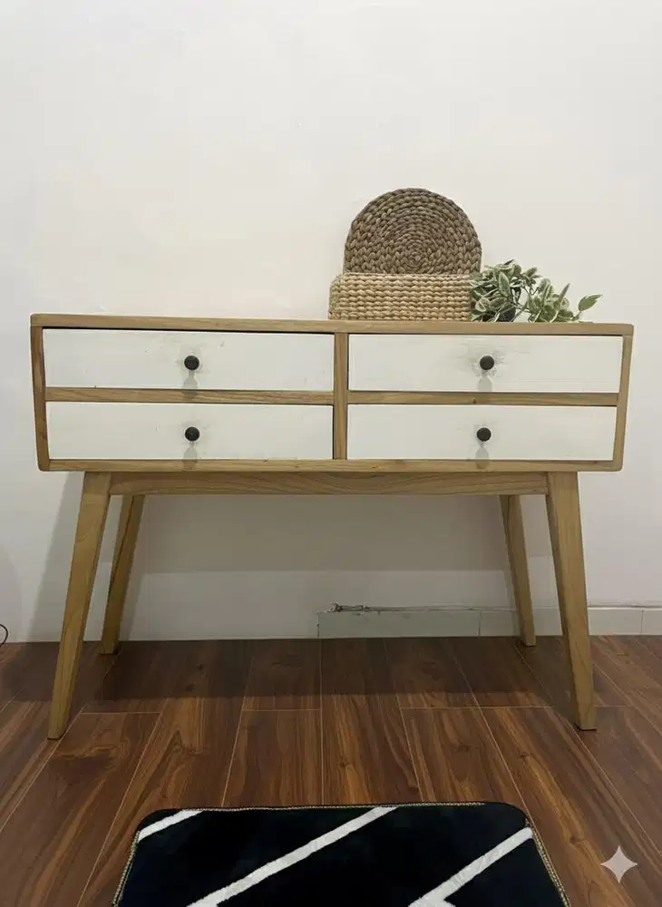 Meja konsol jati belanda