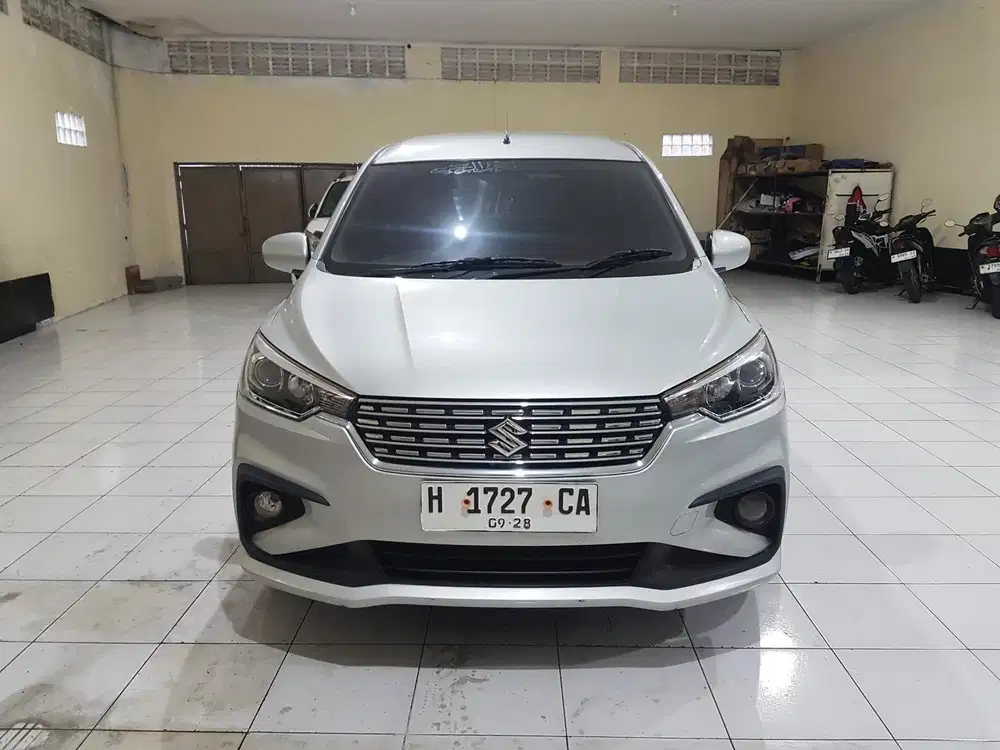 Suzuki Ertiga GL manual  2018