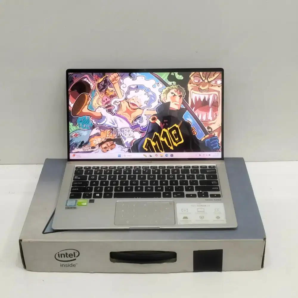 Asus ZenBook 14 UX433FN Core i5 Gen 8 MX150 2GB