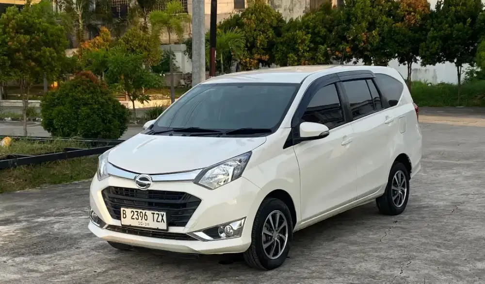 (Tdp 3jt) Daihatsu Sigra r deluxe manual 2018