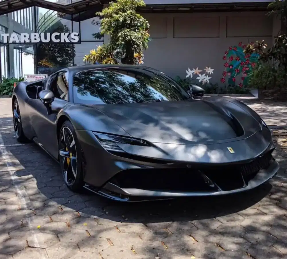 Ferrari SF90 Stradale 2022