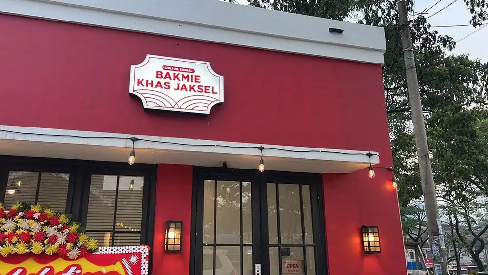 LOKER CREW DI BAKMIE KHAS JAKSEL BSD