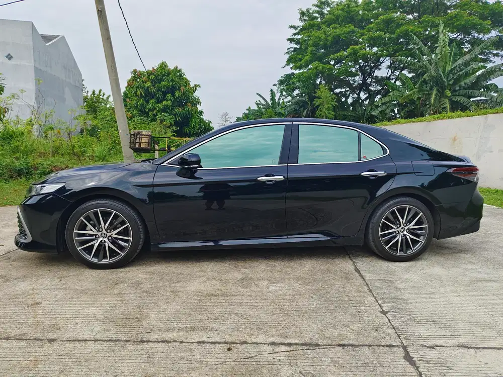 Toyota Camry 2022 Bensin