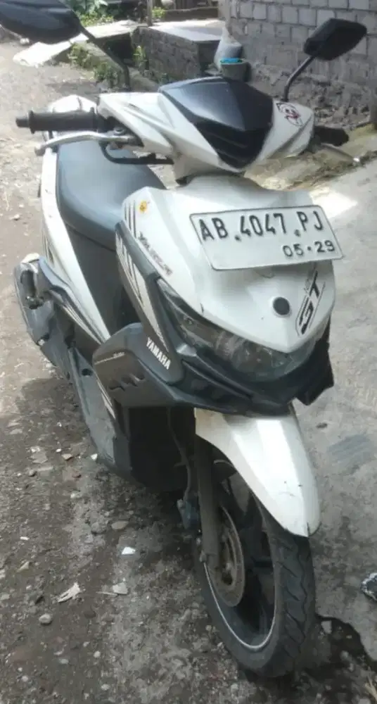YAMAHA XEON GT 125 FI'14 PUTIH PLAT BANTUL PJK TELAT 1X MASIH ORISINIL