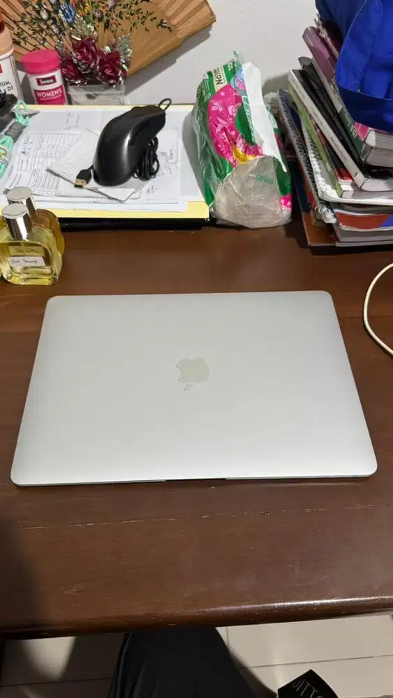 Macbook air 2019 i5 ram 16/256