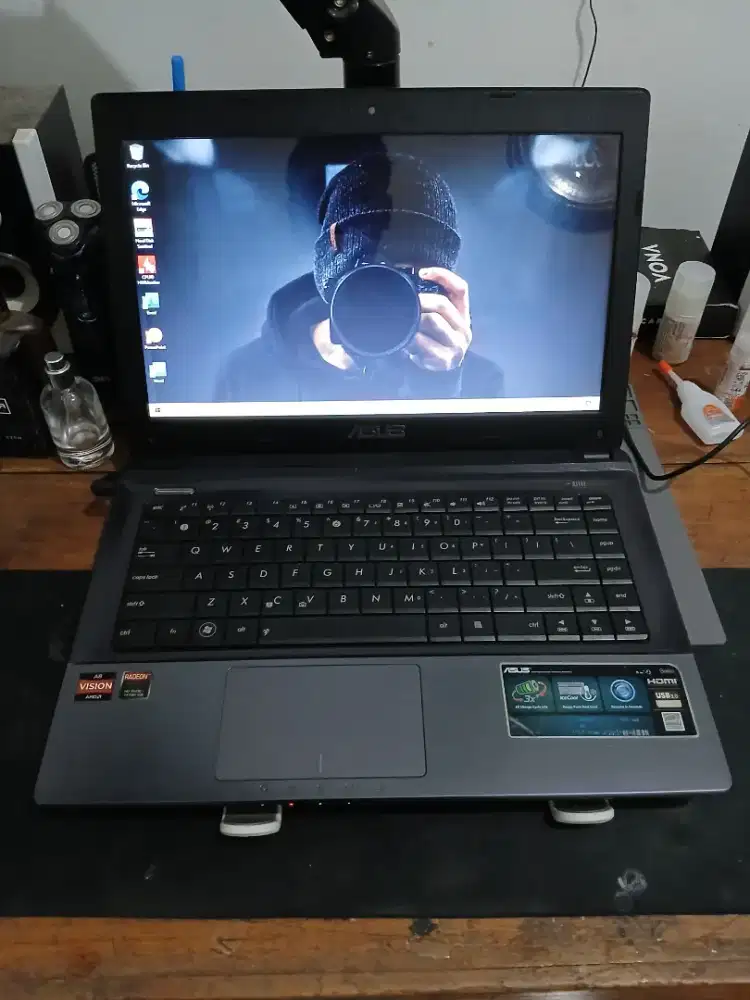 Laptop Asus K45DR ,Amd A8 ,Vga Amd Radeon 7640G ,Ram 6GB ,Hdd 500Gb