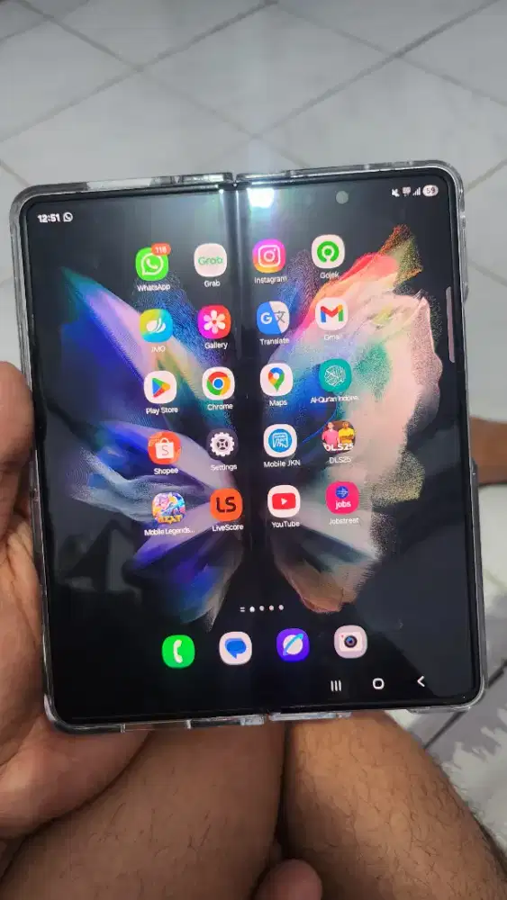 Samsung z fold 3 12/512gb