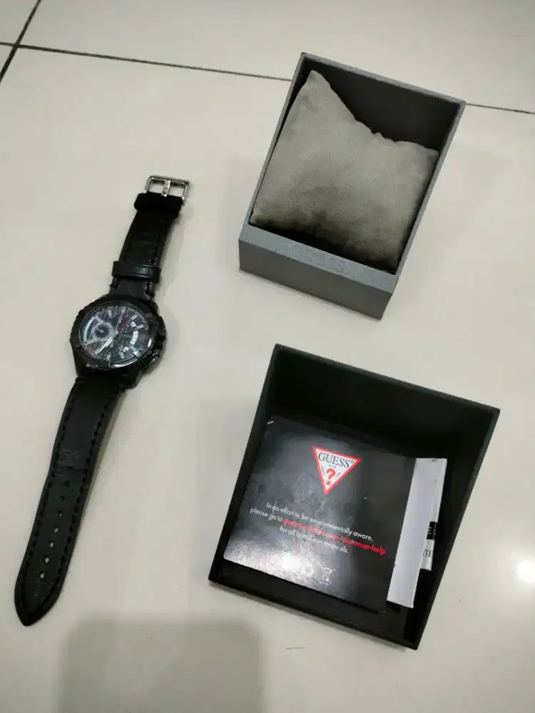 Jam Tangan Pria GUESS