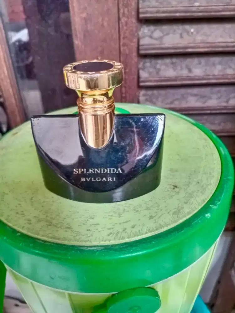 Botol kosong minyak wangi Bulgari