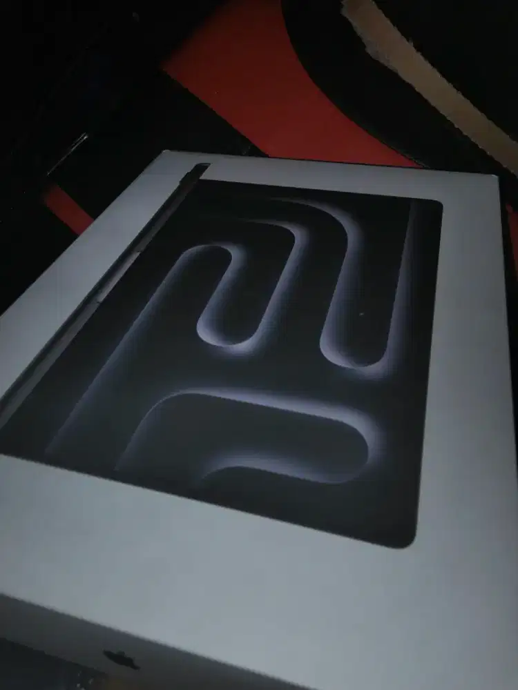 Macbook M4 Pro Chip 24GB /512GB 14inch