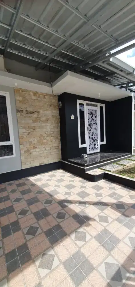 Dijual rumah siap huni