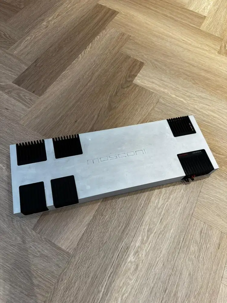 Power amplifier mobil Mosconi Gladen AS 200.4