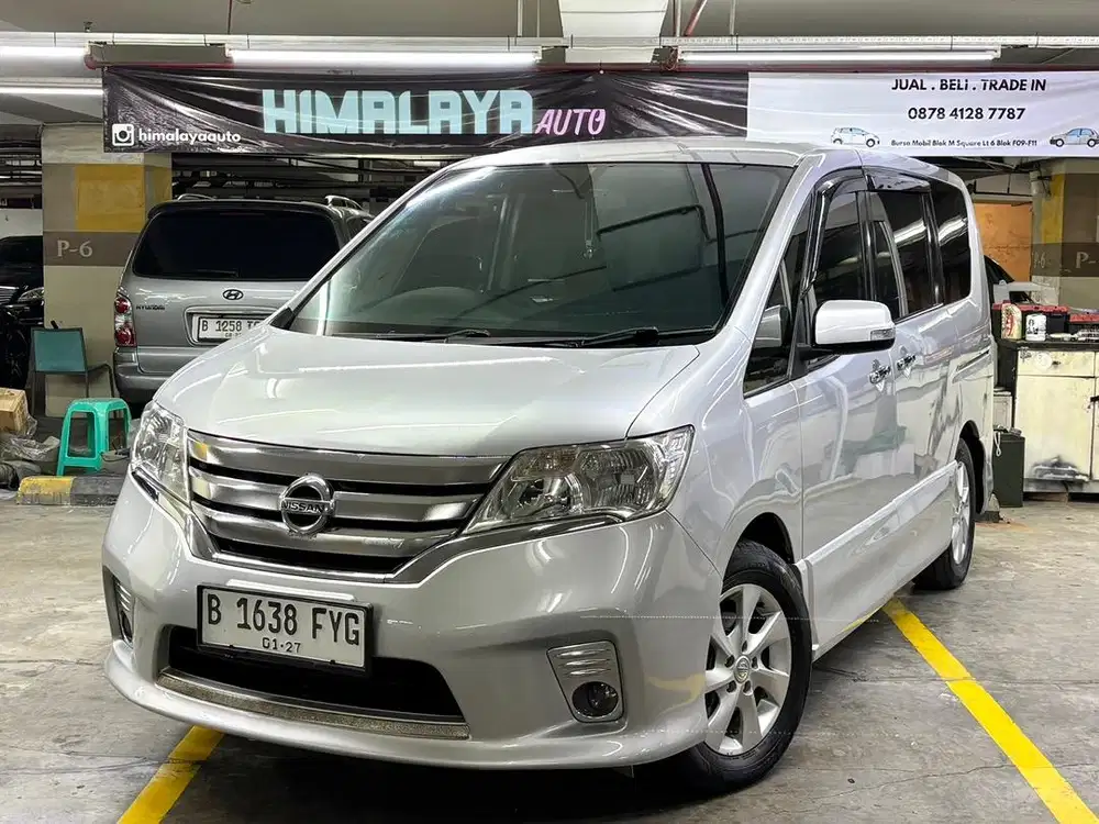 Nissan Serena C26 Highway Star 2.0 Silver AT