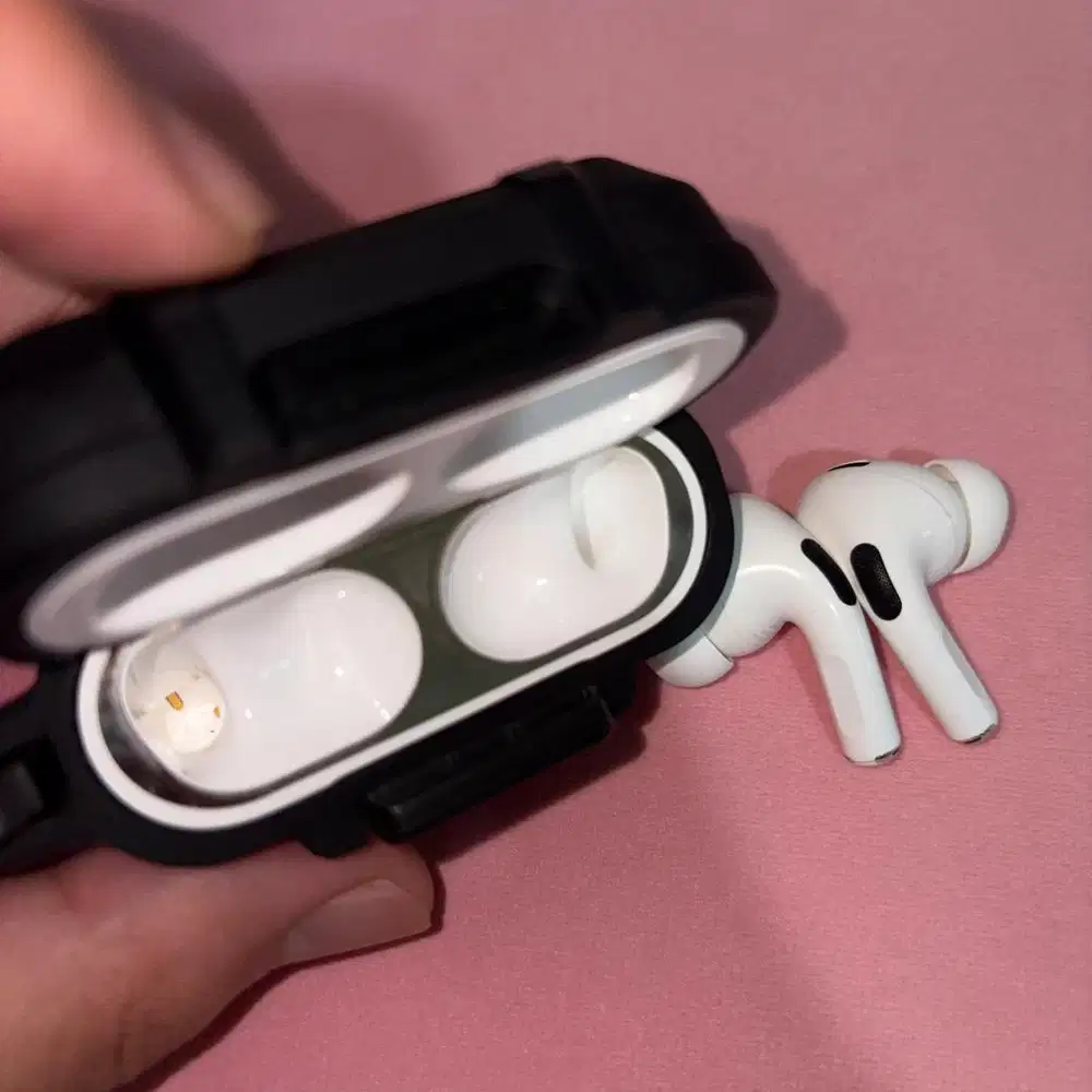 Airpods Pro 2 2023 2nd Gen USB C Magsafe Charging Case (iBox)