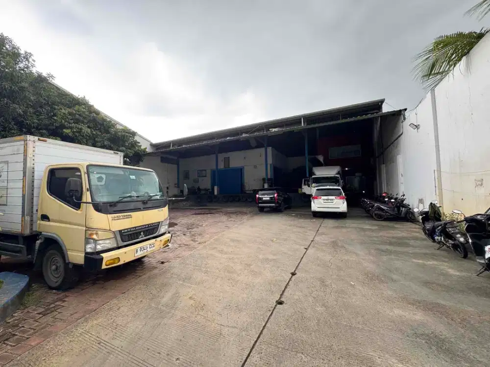 Dijual Gudang di Jl.Husein Sastranegaran Jurumudi Tangerang
