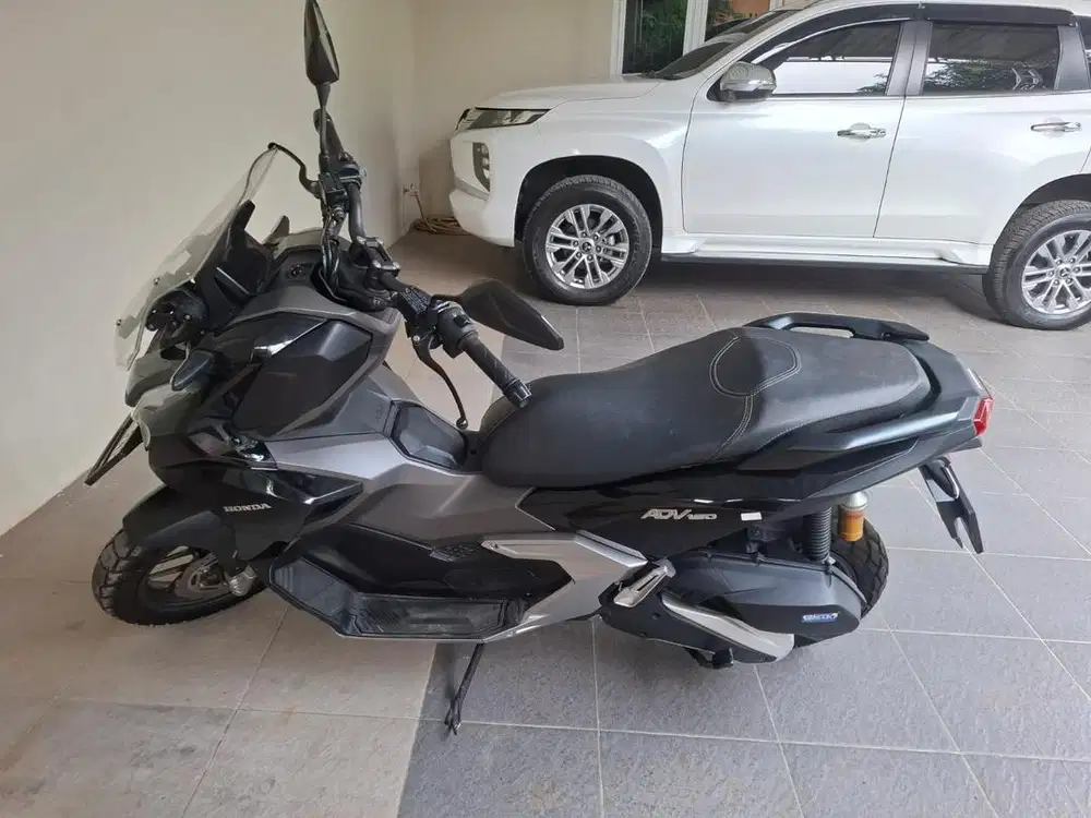 ADV 160cc tahun 2024 kilometer rendah