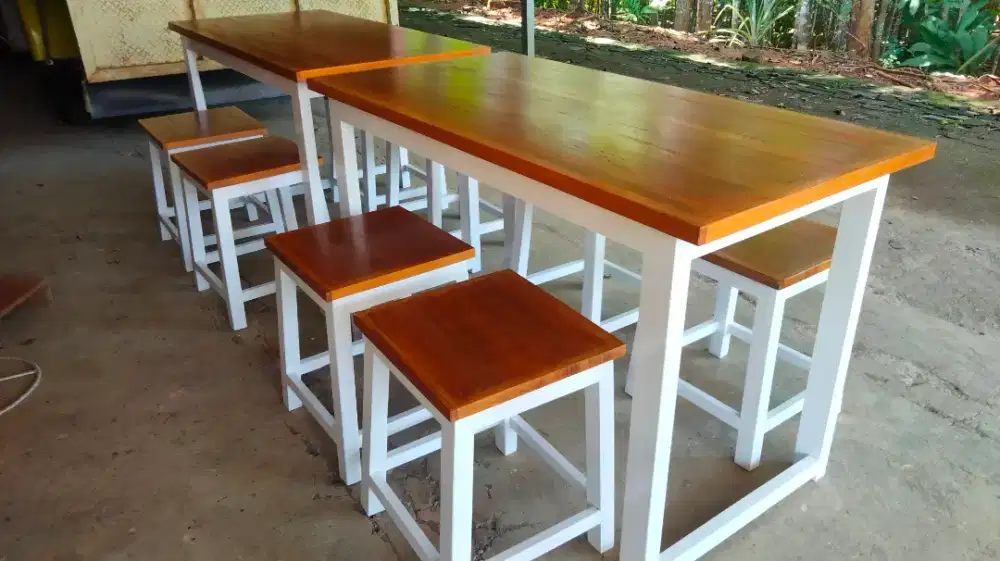 Meja dan kursi kedai angkringan dll