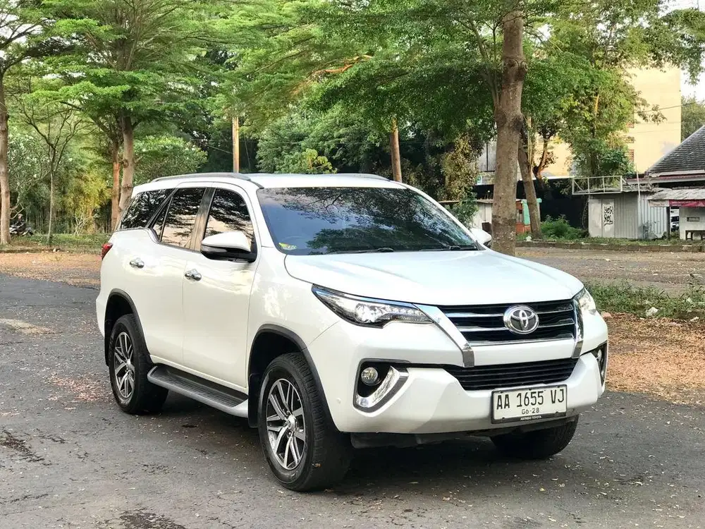 Fortuner Vrz 2.4 solar