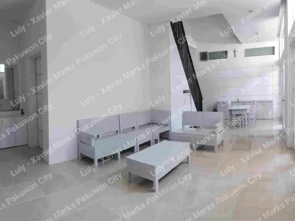 Dijual Rumah Bagus 2 lantai Semi Furnished Sidoarjo Kota Istana Mentari  3 KT 2 KM dekat Kolam Renang