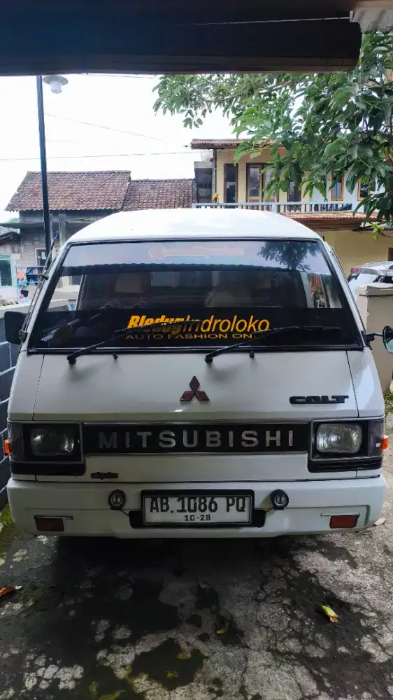Dijual Colt L300 Bensin 1995