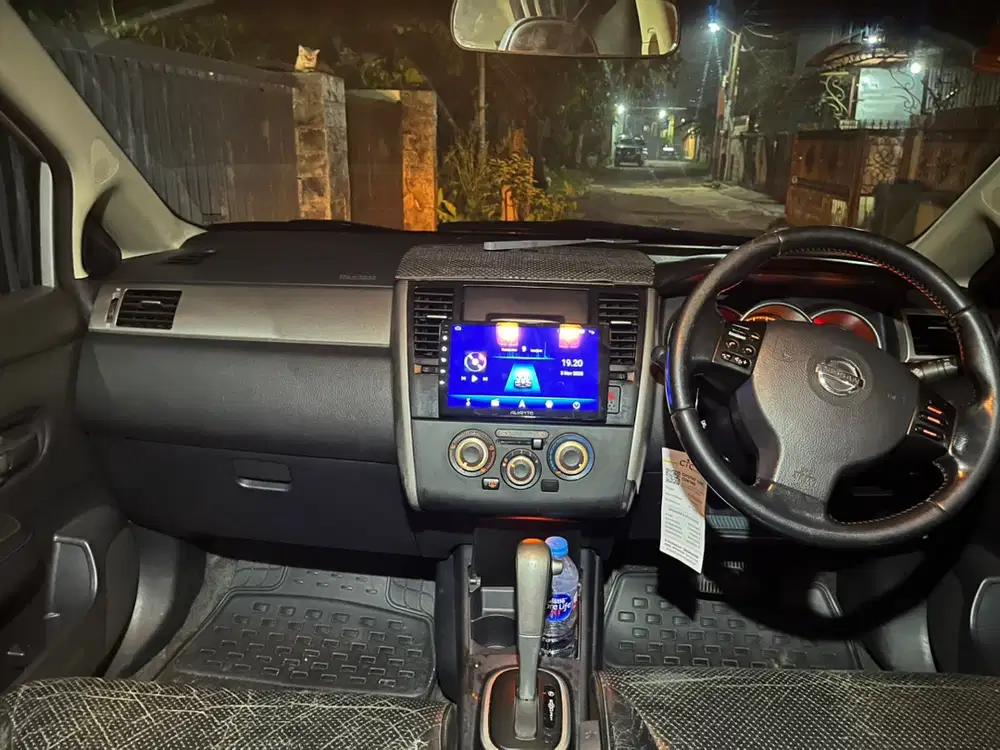 Nissan Latio 2009 Bensin