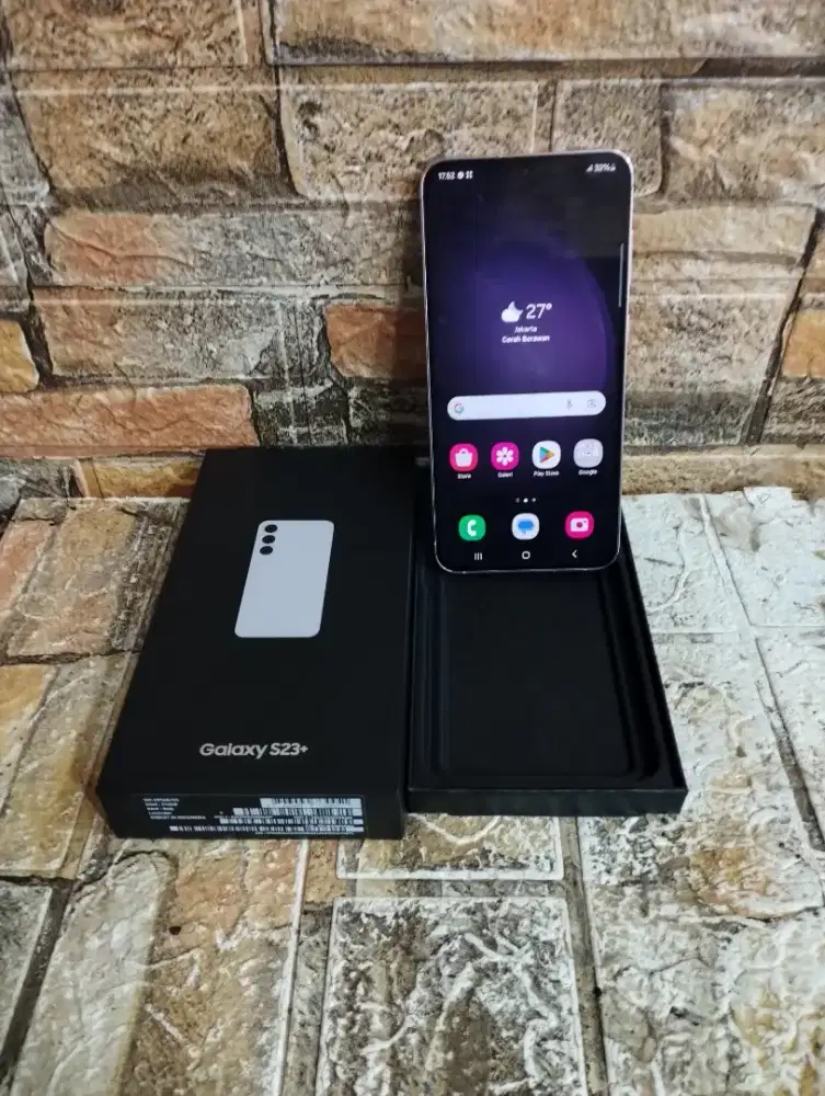 Samsung S23 plus 512gb