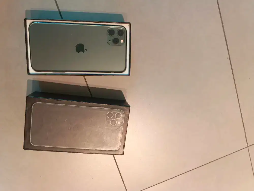 iphone 11 pro max 256gb hpus baru