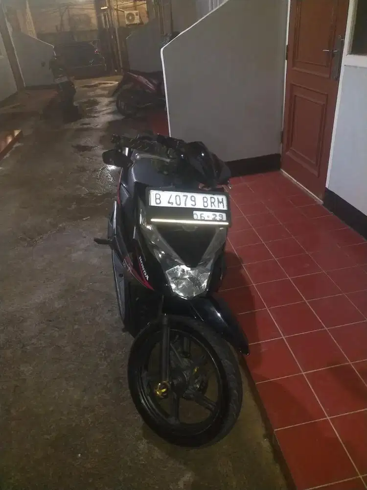 Honda Beat Eco 2018 Hitam Perfect