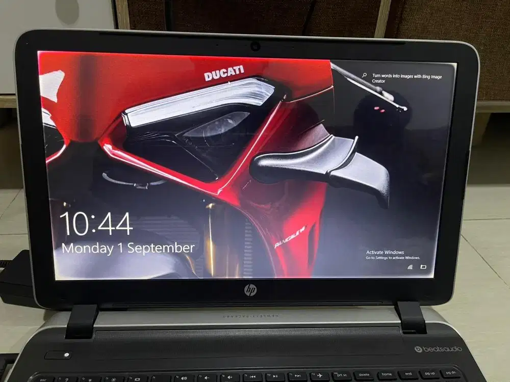 HP Pavilion 15-P229AX