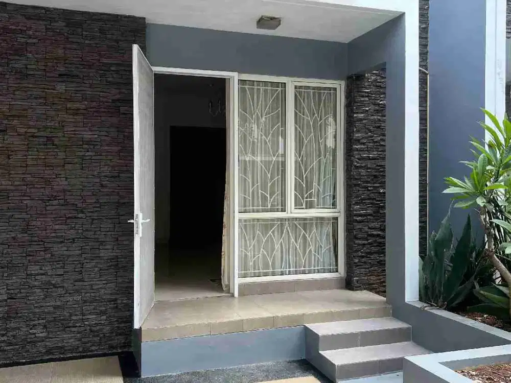 rumah cantik siap huni sudah full renovasi di cluster vasana harapan indah