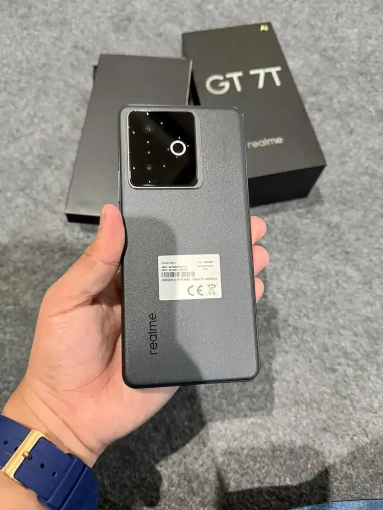 Realme GT 7 12/256Gb