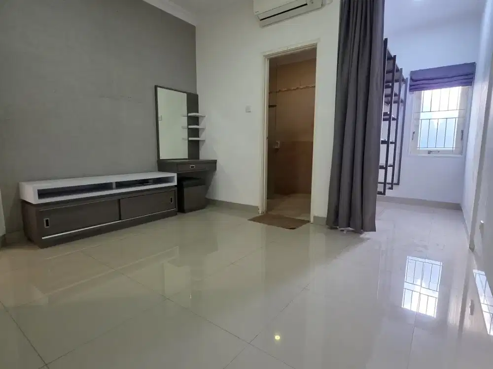 Rumah siap hunu di singasana pradana sayap soekarno hatta kota bandung