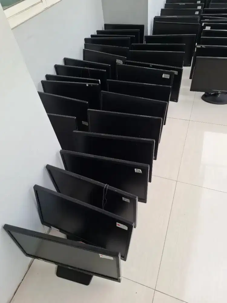 Monitor led LG HDMI 19