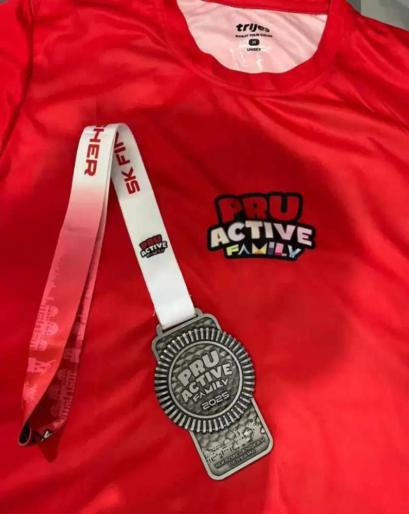 Jual Medali Dan Kaos Prudential Pru Active 2025 Size M