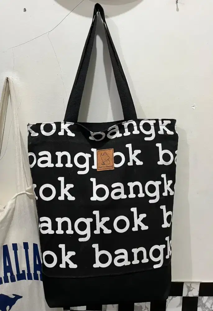 Totebag Bangkok Black And White