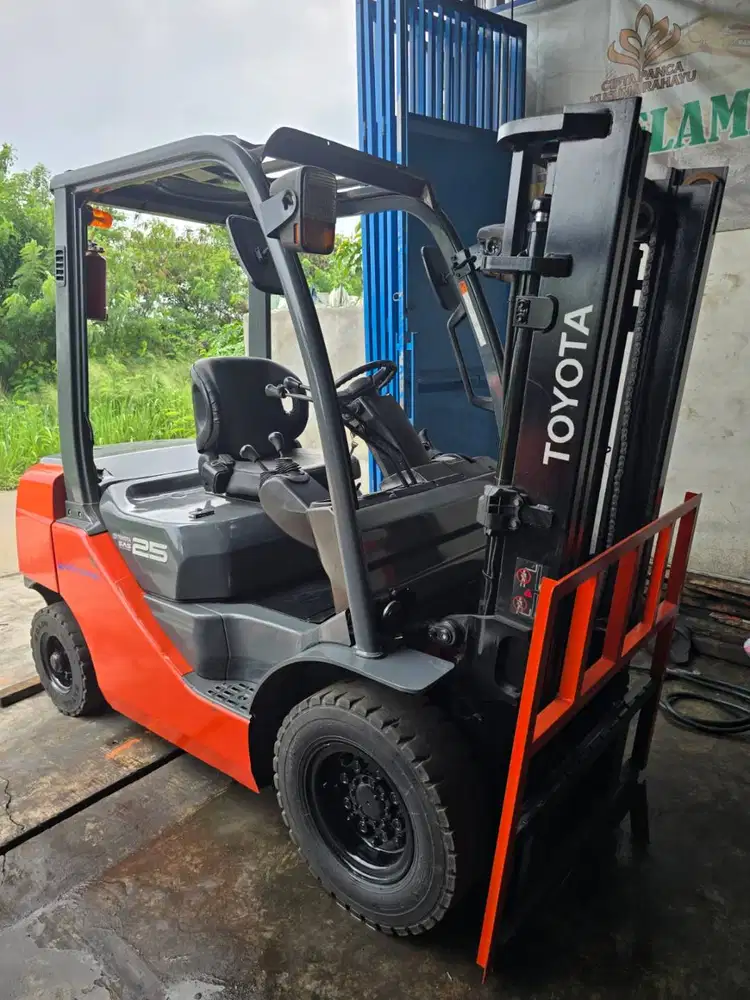 Forklift Toyota 2,5 Ton,Tiang 3 Meter,Manual,1DZ-II,8FD25,Tahun 2019