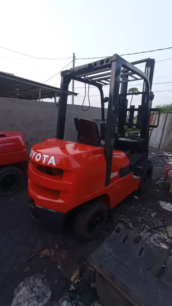 Toyota forklift 2.5 ton
