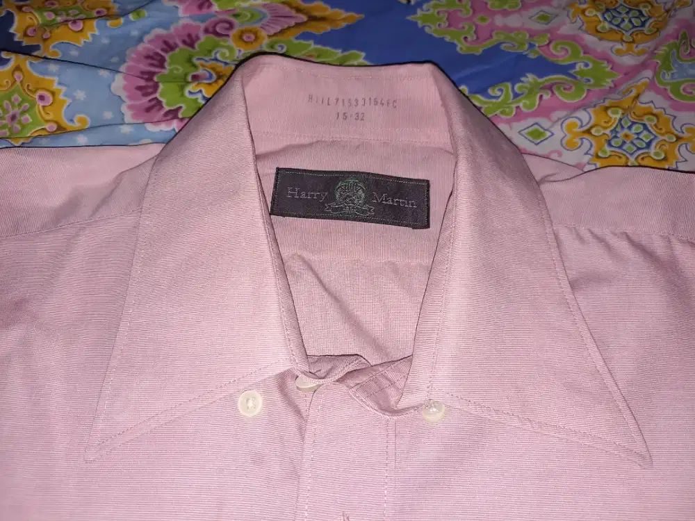 Baju Atasan Pakaian Kemeja Harry Martin Original Gratis 1
