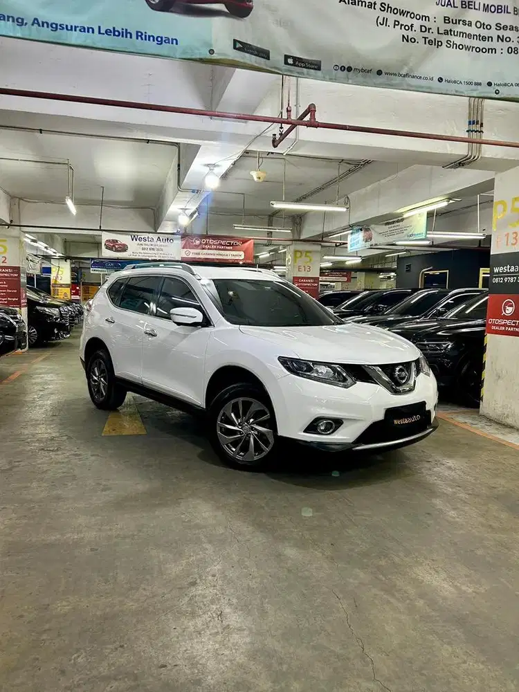 Low KM Nissan Xtrail 2.5 AT 2016 nik 2015 Terawat